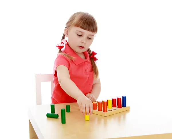 Little girl in a Montessori environment — Stock Photo, Image