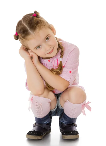 Niña en pantalones cortos —  Fotos de Stock