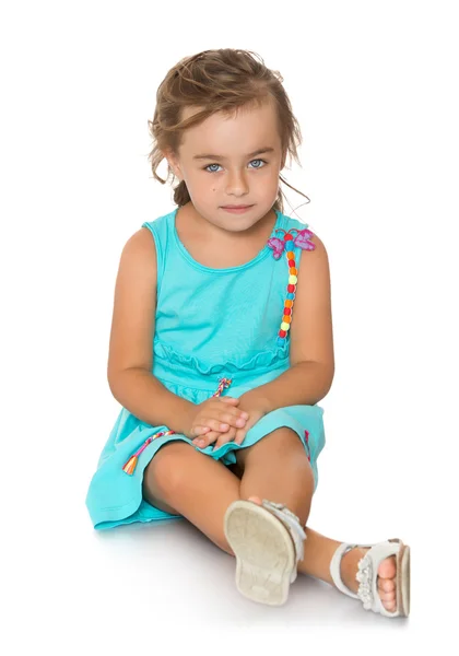 Adorável menina da moda com cabelo bonito — Fotografia de Stock