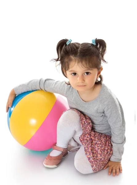 Meisje met een bal — Stockfoto