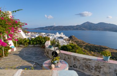 balkon görünümü, plaka Köyü, milos Adası, cyclades, Yunanistan