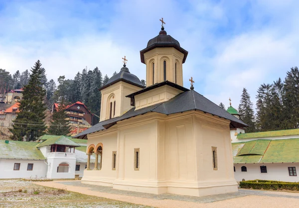 Iglesia Vieja en el Monasterio de Sinaia, Rumania —  Fotos de Stock