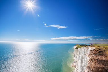 Eastbourne, Doğu Sussex, İngiltere yakınlarındaki tebeşir kayalıkları ile Beachy Head