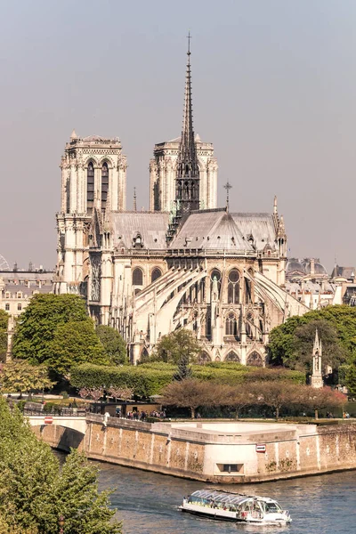 Paris Notre Dame Cathedral Boat Seine Spring Time France — Stock Photo, Image