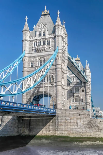 Тауэрский Мост Голубым Небом Лондоне Англия Великобритания — стоковое фото