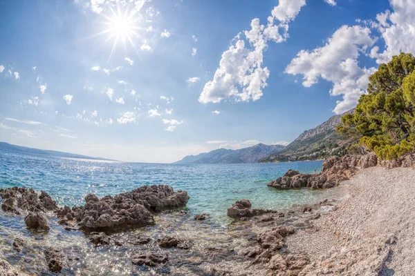 Geweldige Kroatische Stranden Tegen Zonsondergang Brela Dalmatië Kroatië — Stockfoto