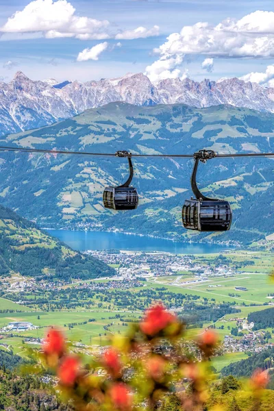 Panoramatic Moderno Teleféricos Contra Cidade Zell See Região Zell See — Fotografia de Stock