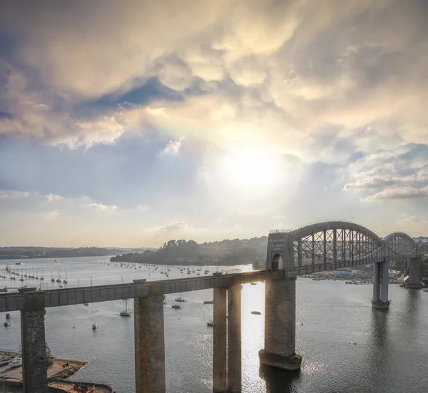 Royal Albert Train Bridge Designad Isambard Kingdom Brunel Mot Solnedgången — Stockfoto