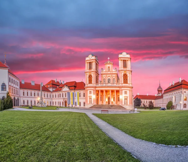 Biserica Mănăstirii Goettweig Lângă Krems Împotriva Apus Soare Austria Inferioară — Fotografie, imagine de stoc