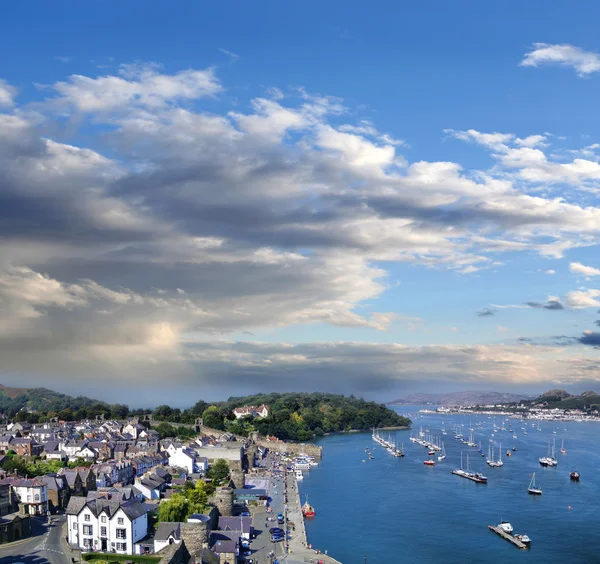 Ακτή της Ουαλίας με Conwy bay στο Ηνωμένο Βασίλειο — Φωτογραφία Αρχείου