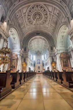iç st. michael Kilisesi, Münih, Almanya