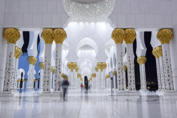 Mezquita Sheikh Zayed en Abu Dhabi, Emiratos Árabes Unidos, Oriente Medio — Foto de Stock