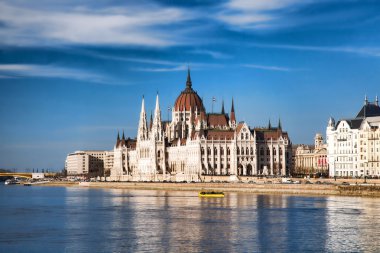 Parlamento ile Tuna Nehri Budapeşte, Macaristan