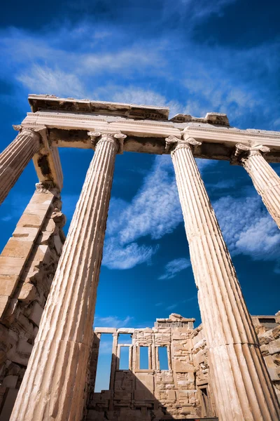 Parthenon temple on the Acropolis in Athens, Greece — Stock Photo, Image