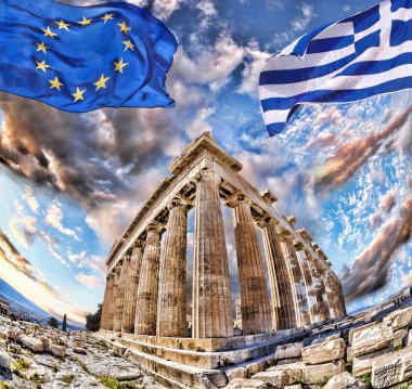 Akropolis ile Yunanistan bayrağı ve Atina, Yunanistan Avrupa Birliği bayrağı