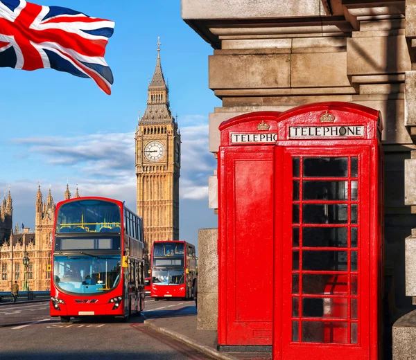 Лондонские сирены с BIG BEN, DOUBLE DECKER BUS и красным PHONE BOHS в Англии, Великобритания — стоковое фото