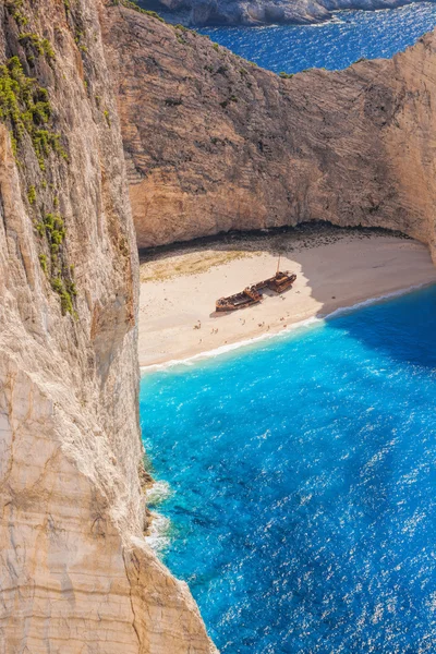 Plaża Navagio z wrakiem statku na wyspie Zakynthos, Grecja — Zdjęcie stockowe