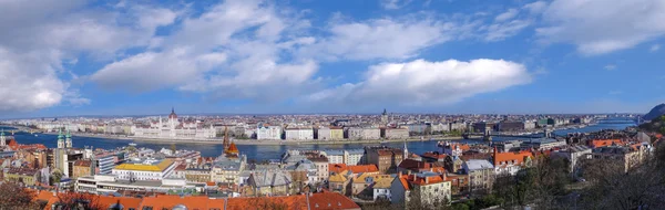 Panorama i Budapest i Ungern — Stockfoto