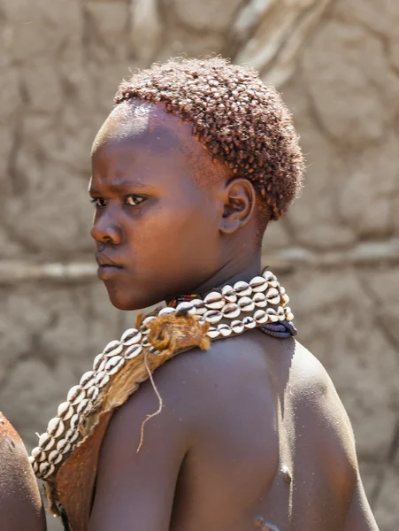 Hamar femme au marché du village . — Photo