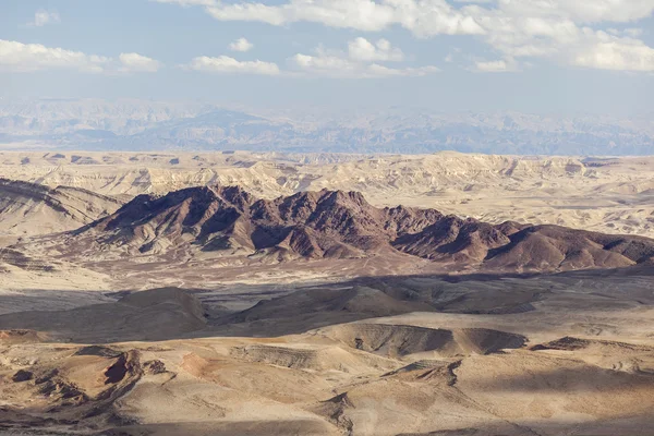 Makhtesh Ramón (Cráter Ramón) paisaje. Desierto del Negev. Israel —  Fotos de Stock