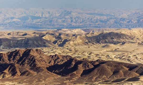 Makhtesh Ramón (Cráter Ramón) paisaje. Desierto del Negev. Israel —  Fotos de Stock