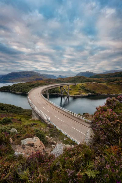 Ponte Kylesku Longo Nc500 Norte Escócia Tomada Agosto 2020 Pós — Fotografia de Stock