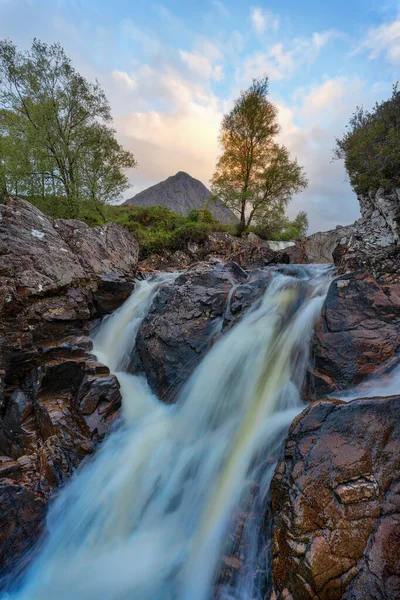 Stob Dearg Wasserfall Bei Sonnenaufgang Schottland Aufgenommen August 2020 Nachbearbeitet — Stockfoto