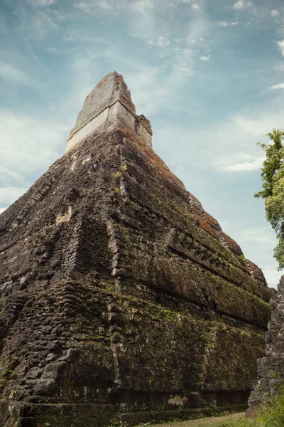 Templos Tikal Madrugada Guatemala Post Procesados Usando Corchete Exposición —  Fotos de Stock