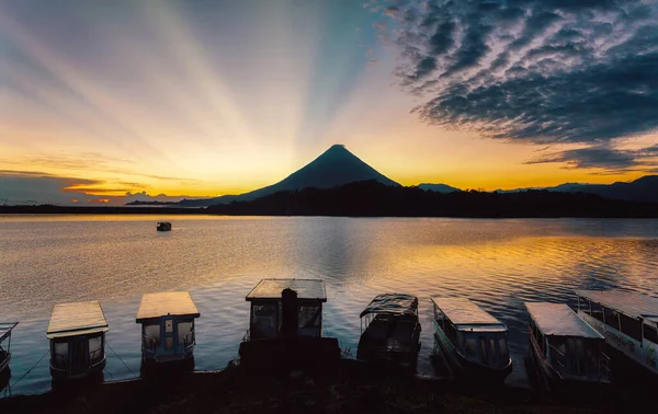 Vulcão Arenal Costa Rica Central Pós Processado Usando Suporte Exposição — Fotografia de Stock