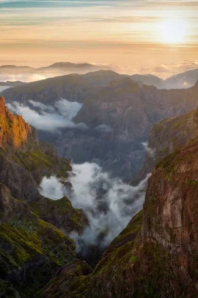 Wanderung Vom Pico Arieiro Nach Ruivo Auf Madeira Portugal Nachbearbeitet — Stockfoto