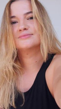 Başarı, çeşitlilik, güzellik, vücut pozitifliği ve insanlar konsepti