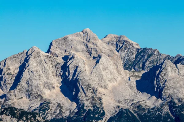 Cima Del Monte Jalovec Nella Giornata Sole — Foto Stock