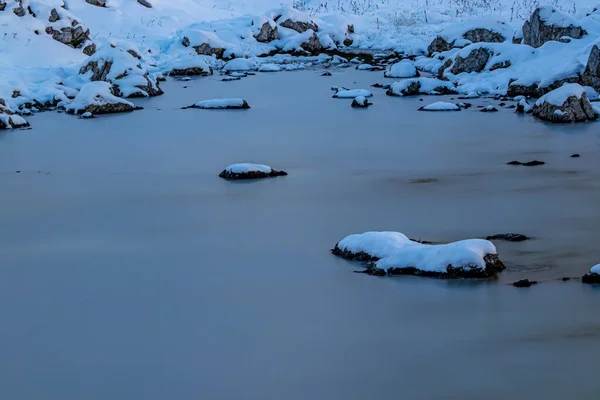 Lago Geleiras Congeladas Altas Montanhas — Fotografia de Stock