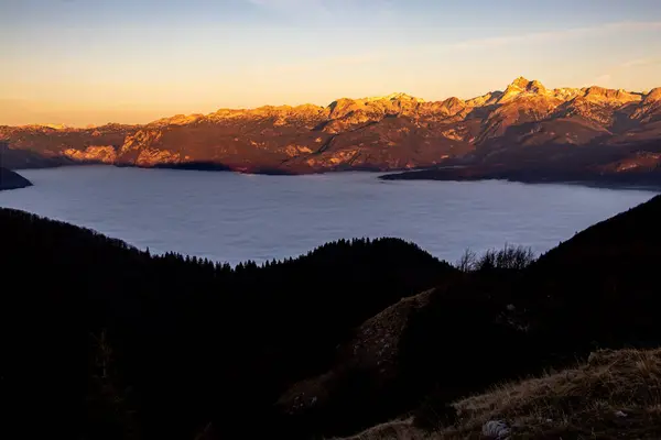 Première Lumière Des Montagnes Bohinj — Photo