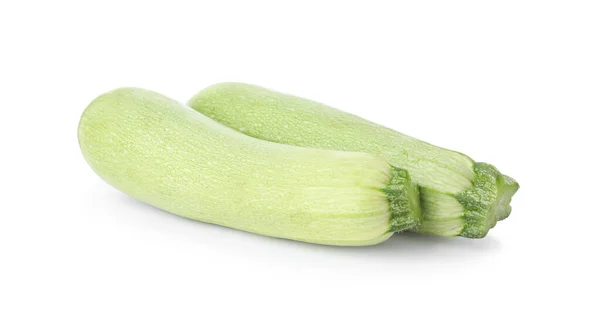 Zucchinis Maduros Verdes Crudos Aislados Blanco —  Fotos de Stock