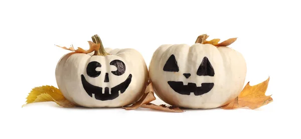 Lindas Calabazas Halloween Hojas Otoño Sobre Fondo Blanco —  Fotos de Stock
