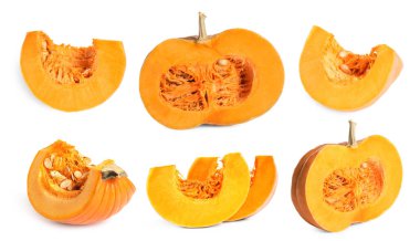 Beyaz arkaplanda balkabağı parçaları