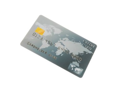 Gri plastik kredi kartı beyaza izole edilmiş.