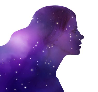 İnsanda saklı olan evren, farkındalık, hayal gücü, sanat, yaratıcılık, iç güç kavramları. Beyaz arka planda kadın silueti ve yıldızlı gökyüzü veya galaksi, çift pozlama