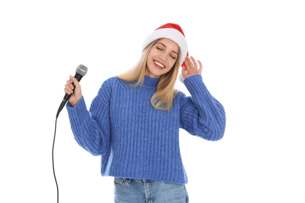 Emocjonalna Kobieta Kapeluszu Świętego Mikołaja Mikrofonem Białym Tle Muzyka Świąteczna — Zdjęcie stockowe