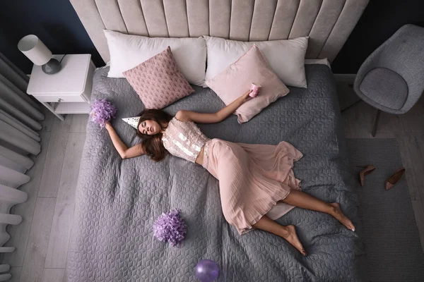 Exhausted Woman Festive Outfit Sleeping Bed Home Party View — Stock Photo, Image