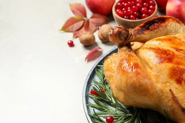 Traditional Thanksgiving Day Feast Delicious Cooked Turkey Autumn Decor Grey — Stock Photo, Image