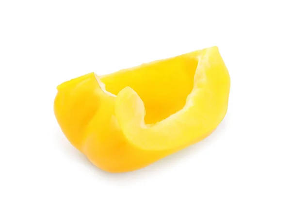 Krajíc Žluté Papričky Izolované Bílém — Stock fotografie