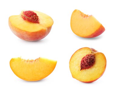 Beyaz arkaplanda kesilmiş olgun şeftali seti