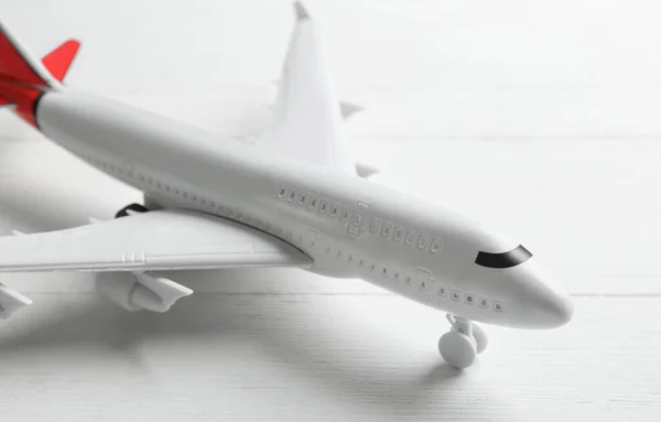 Avião Brinquedo Fundo Madeira Branco Close — Fotografia de Stock