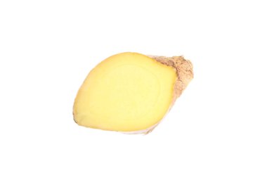 Beyaz üzerine izole edilmiş taze zencefil dilimi