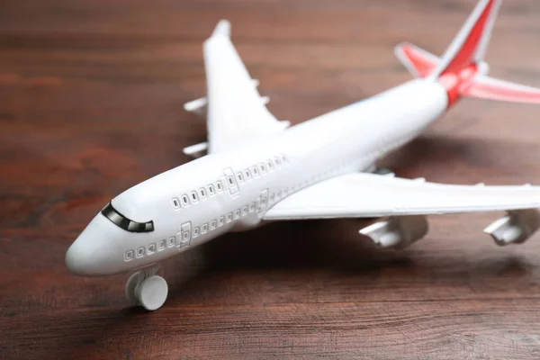 Avião Brinquedo Branco Fundo Madeira Close — Fotografia de Stock