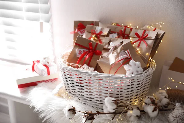 Set Gifts Basket Christmas Decor Window Sill Indoors Advent Calendar — Stock Photo, Image