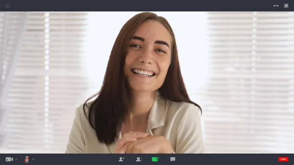 Kommunikál Munkatársak Otthonról Segítségével Video Chat Megtekintheti Kamera — Stock Fotó