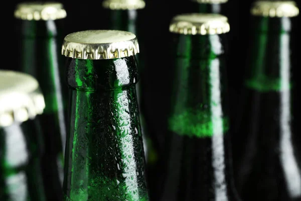 Garrafas Verdes Cerveja Gelada Saborosa Close Espaço Para Texto — Fotografia de Stock